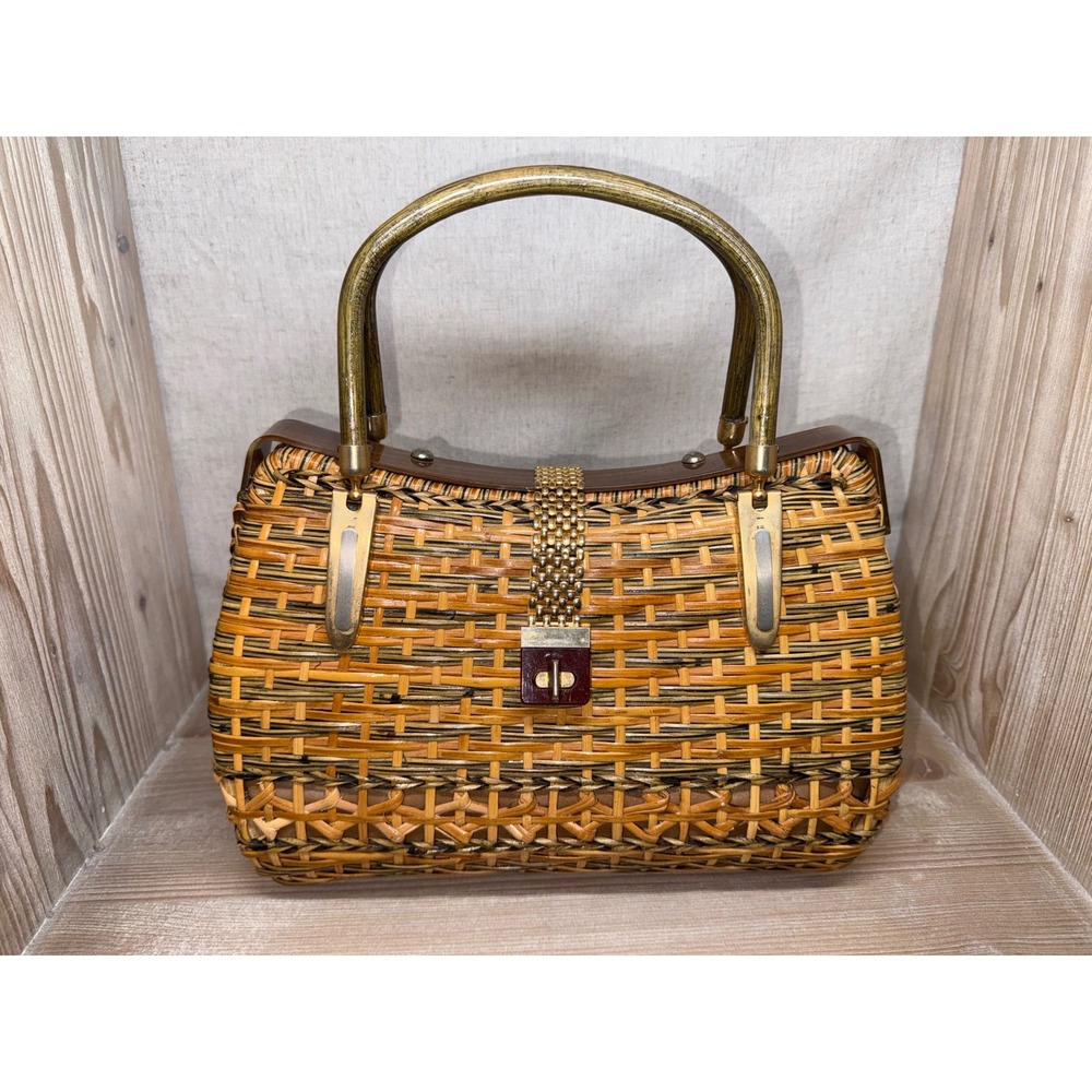 Cho Kwang Vintage Wicker Handbag Bamboo Handles Turn‎ Lock Basket Bag Lucite